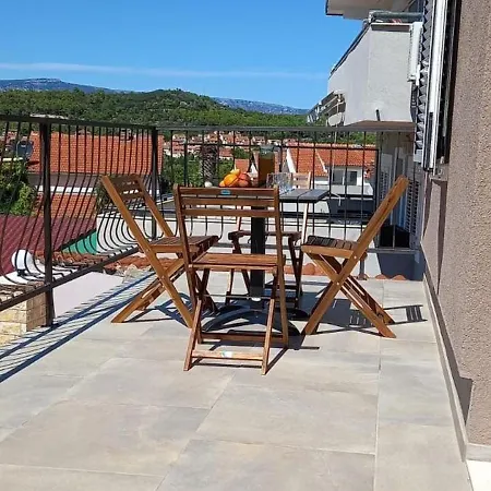 Apartament Hvaranin