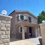 Apartman Hvaranin